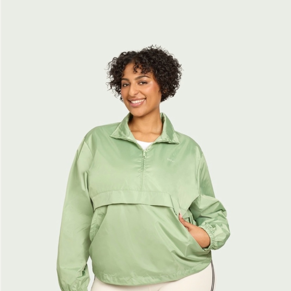 Bala Sage Green Windbreaker running jacket